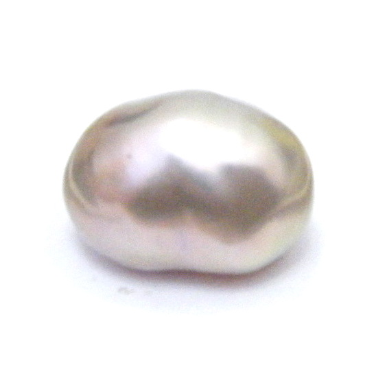 Cream Oval Button Pearl